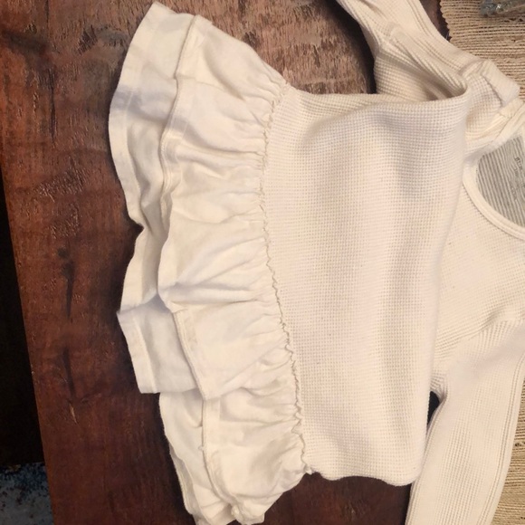 Waffle knit Burts Bees LS ruffle T - Picture 3 of 4